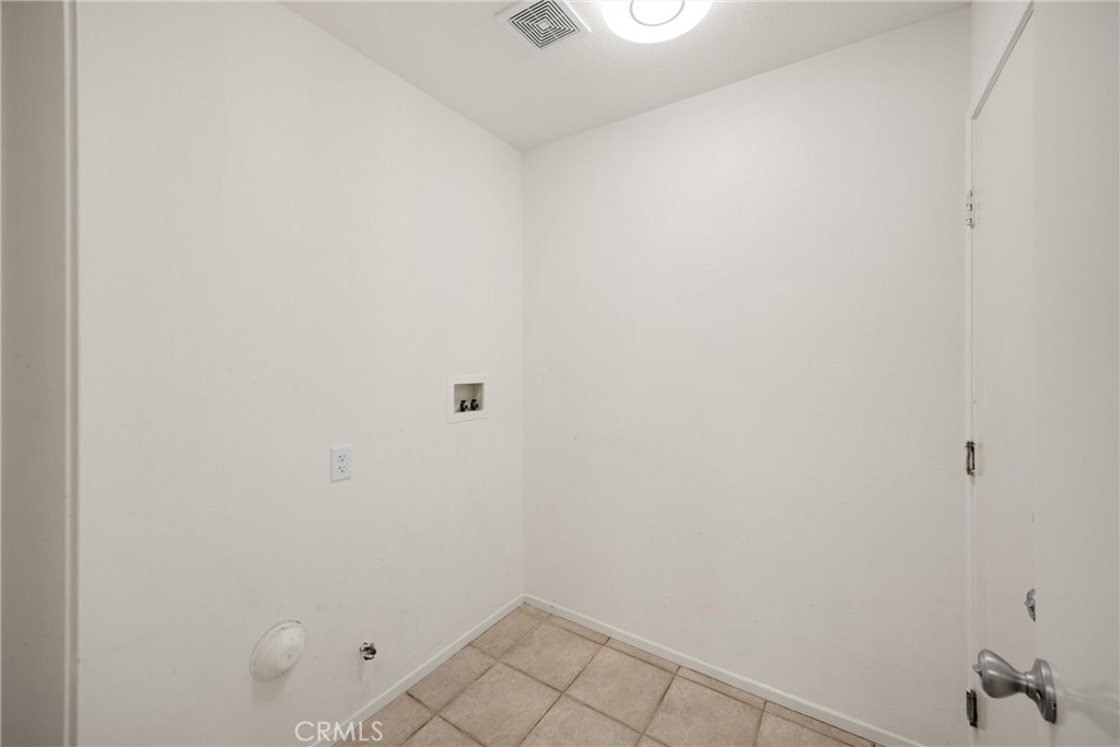 1443 Sutherland Drive