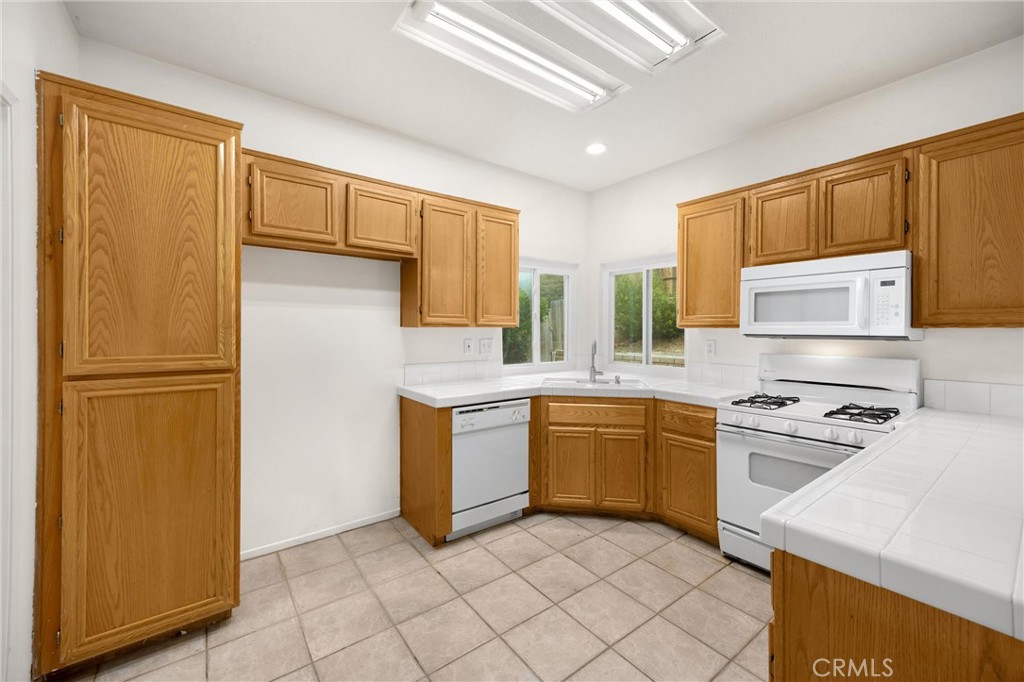 1443 Sutherland Drive