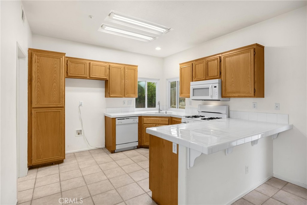 1443 Sutherland Drive