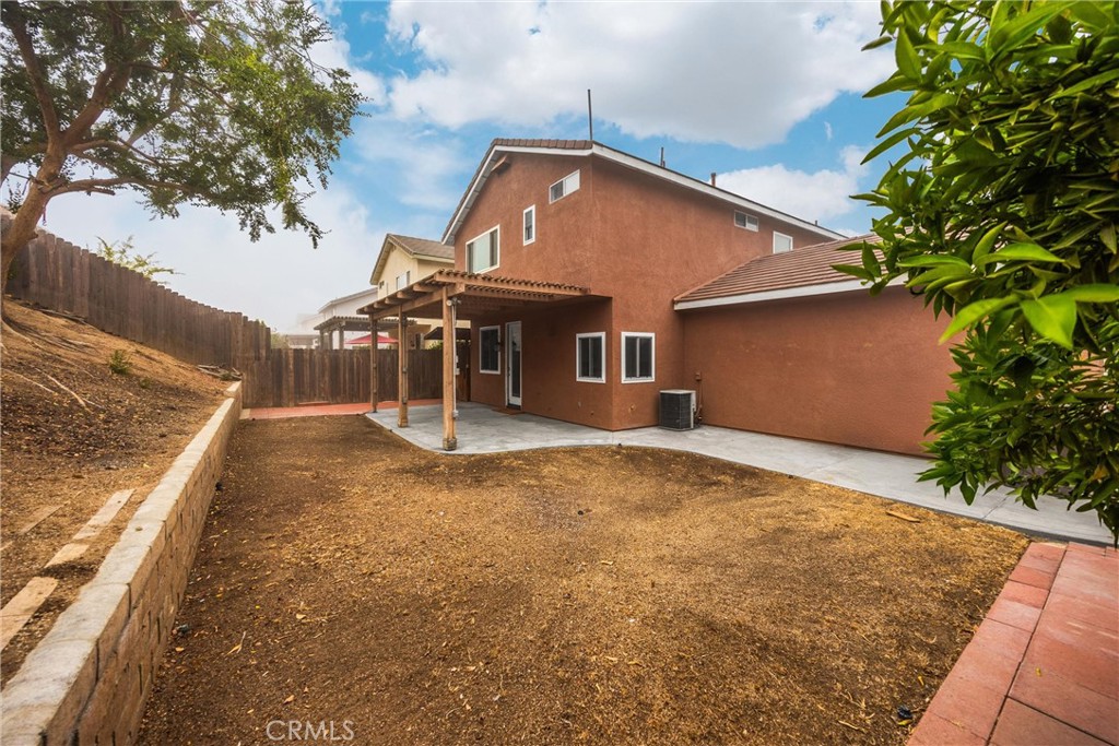 1443 Sutherland Drive