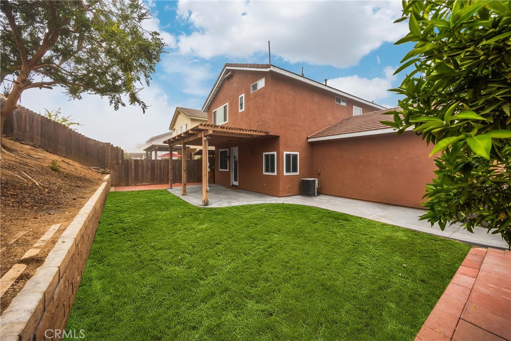 1443 Sutherland Drive