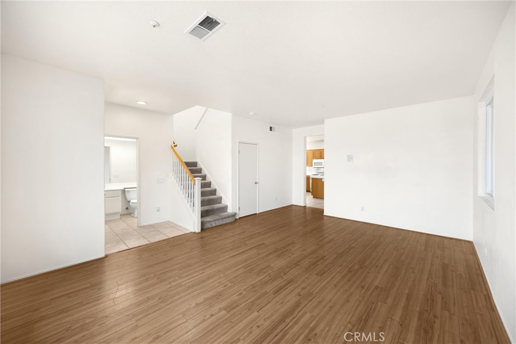 1443 Sutherland Drive