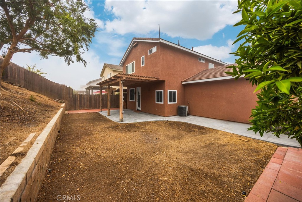 1443 Sutherland Drive