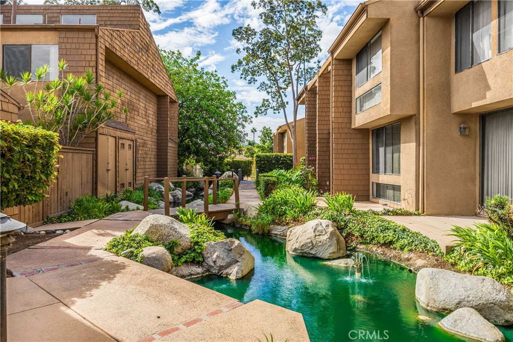 1675 W Lambert Road 22