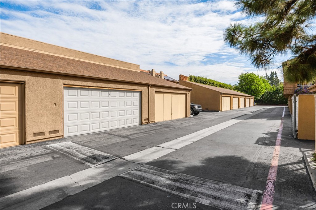 1675 W Lambert Road 22