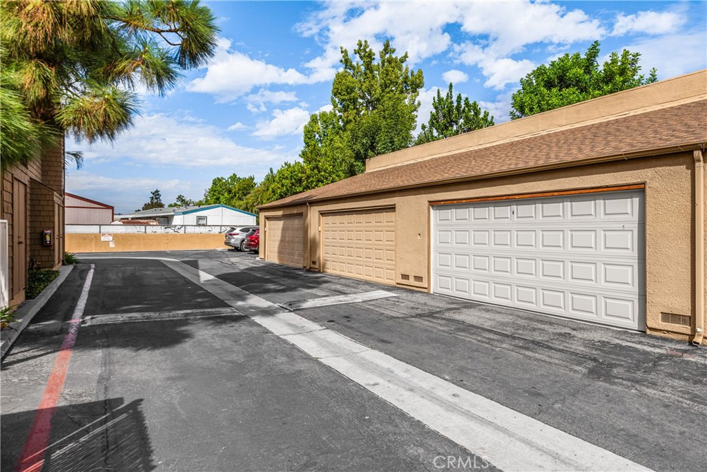 1675 W Lambert Road 22