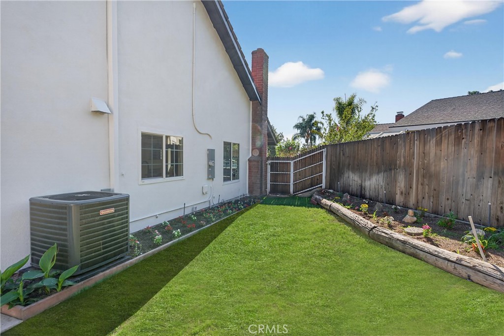1891 N Garland Lane