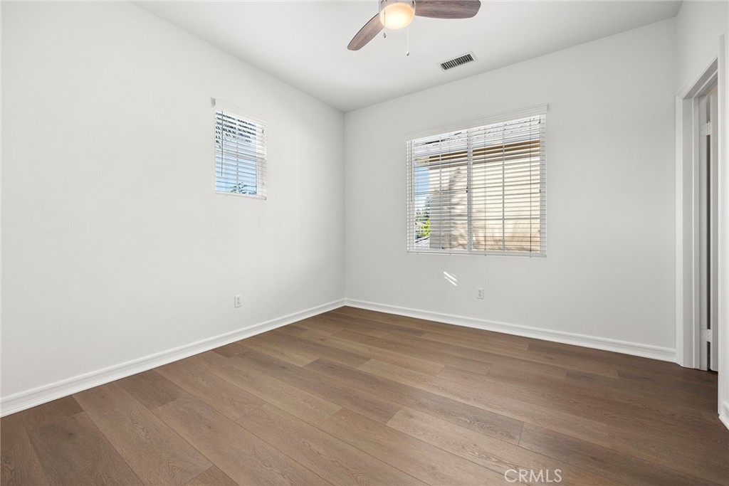 2556 Pearblossom Street