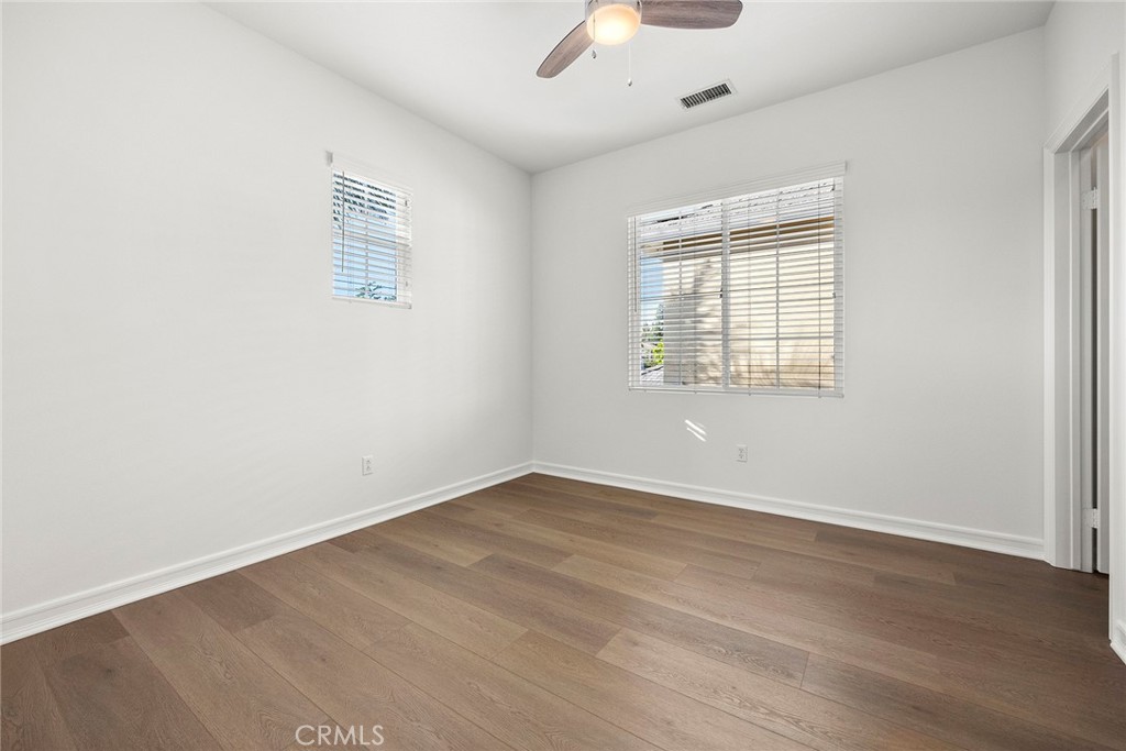 2556 Pearblossom Street