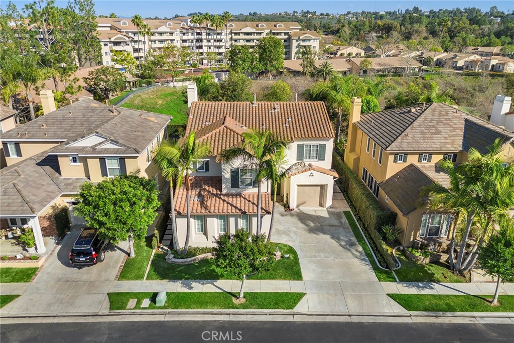 2556 Pearblossom Street