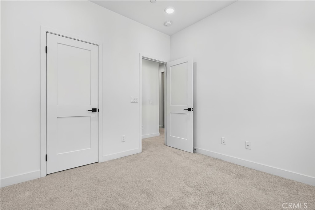 5006 Belmont