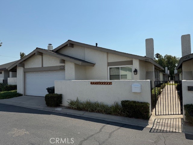 6831 6831 Foxborough Court