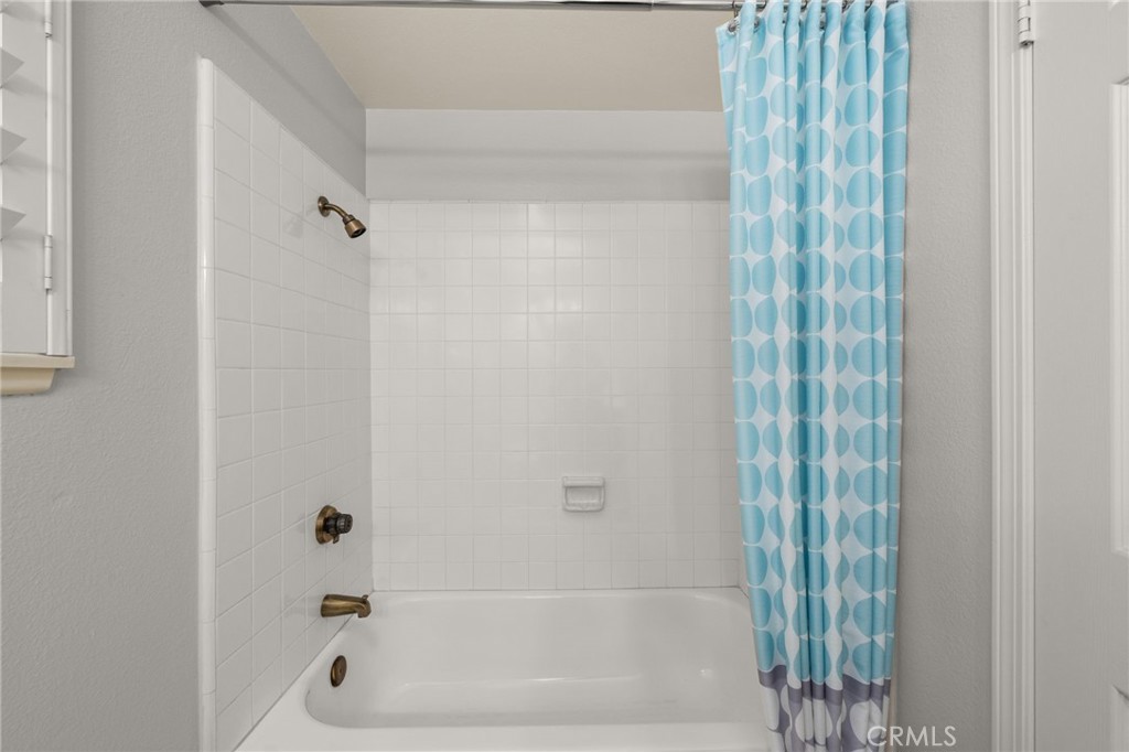 2137 Turquoise Circle