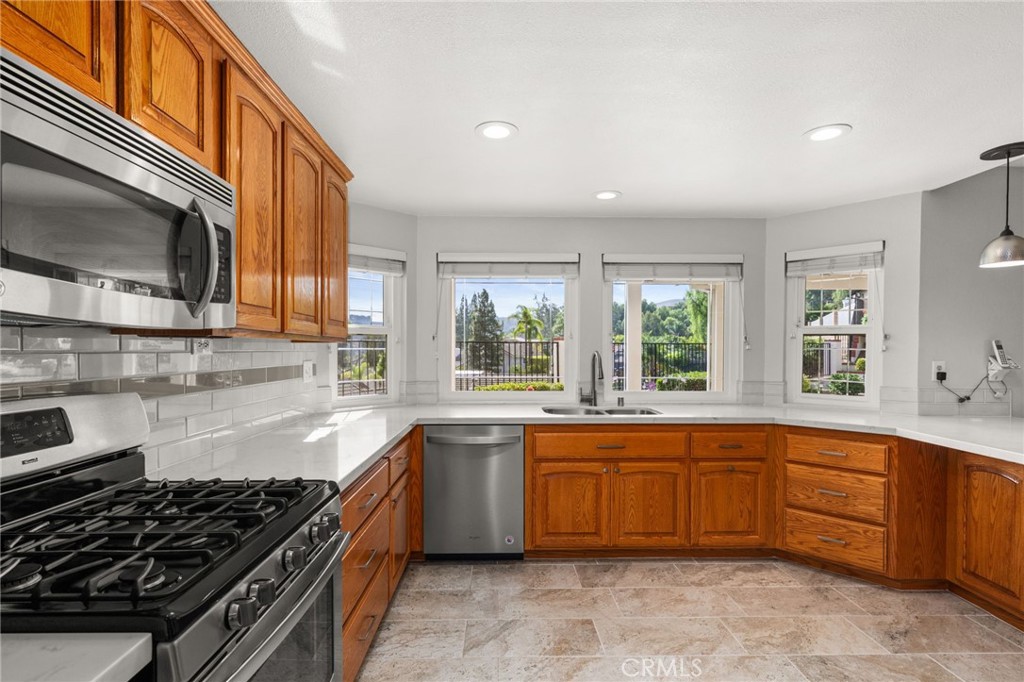 2137 Turquoise Circle