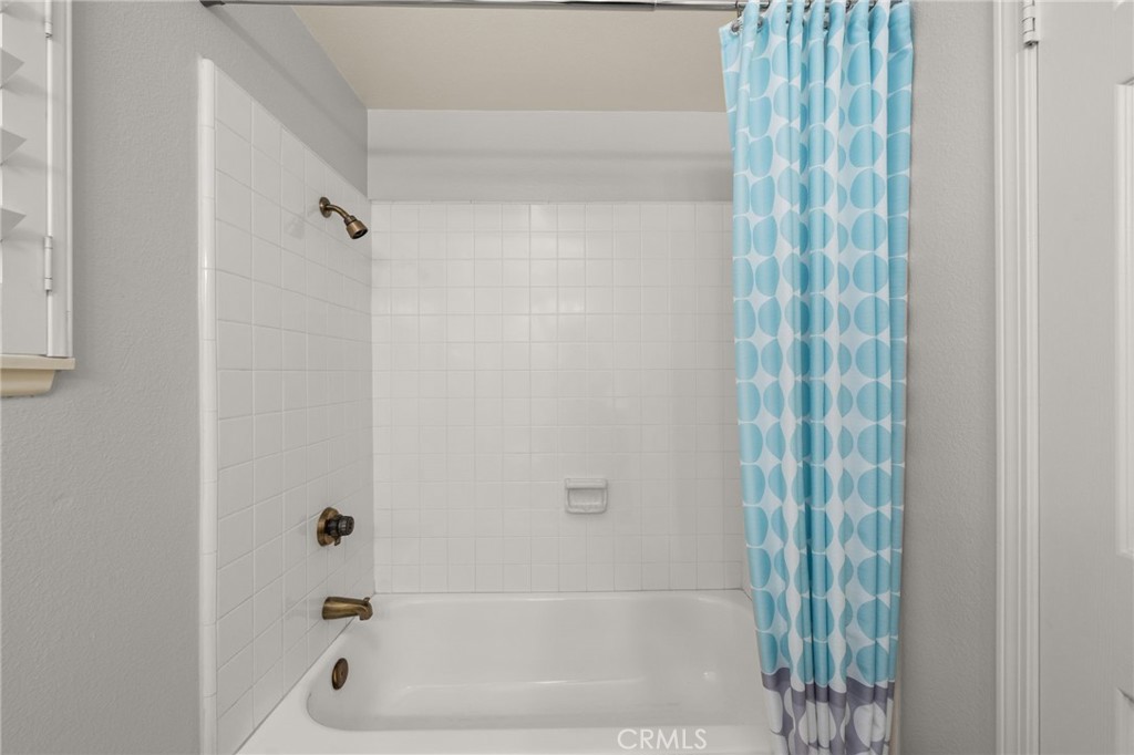 2137 Turquoise Circle