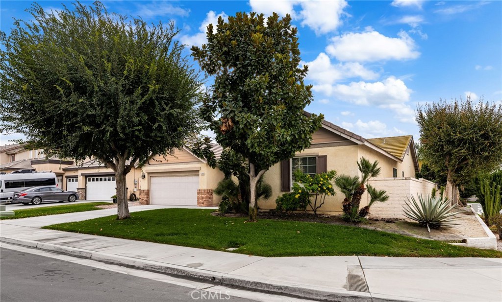 5780 Redhaven Street