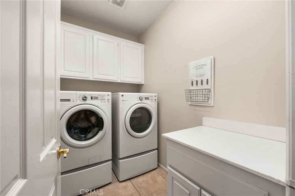 5780 Redhaven Street