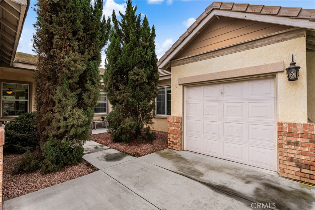 5780 Redhaven Street