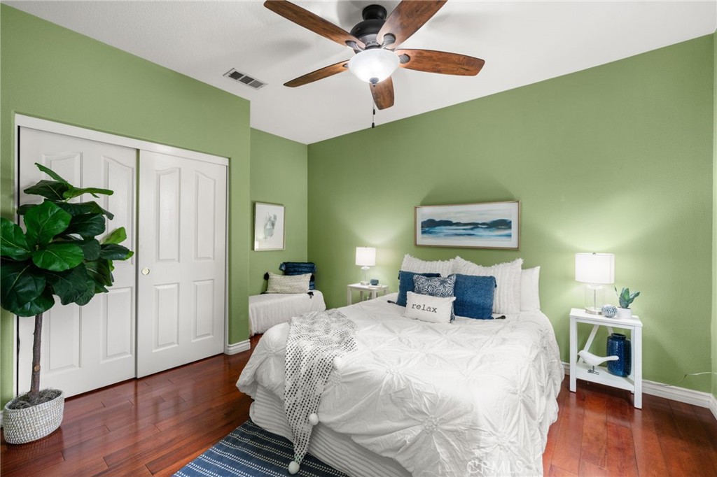 5780 Redhaven Street