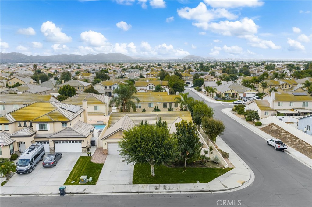 5780 Redhaven Street