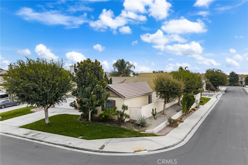 5780 Redhaven Street