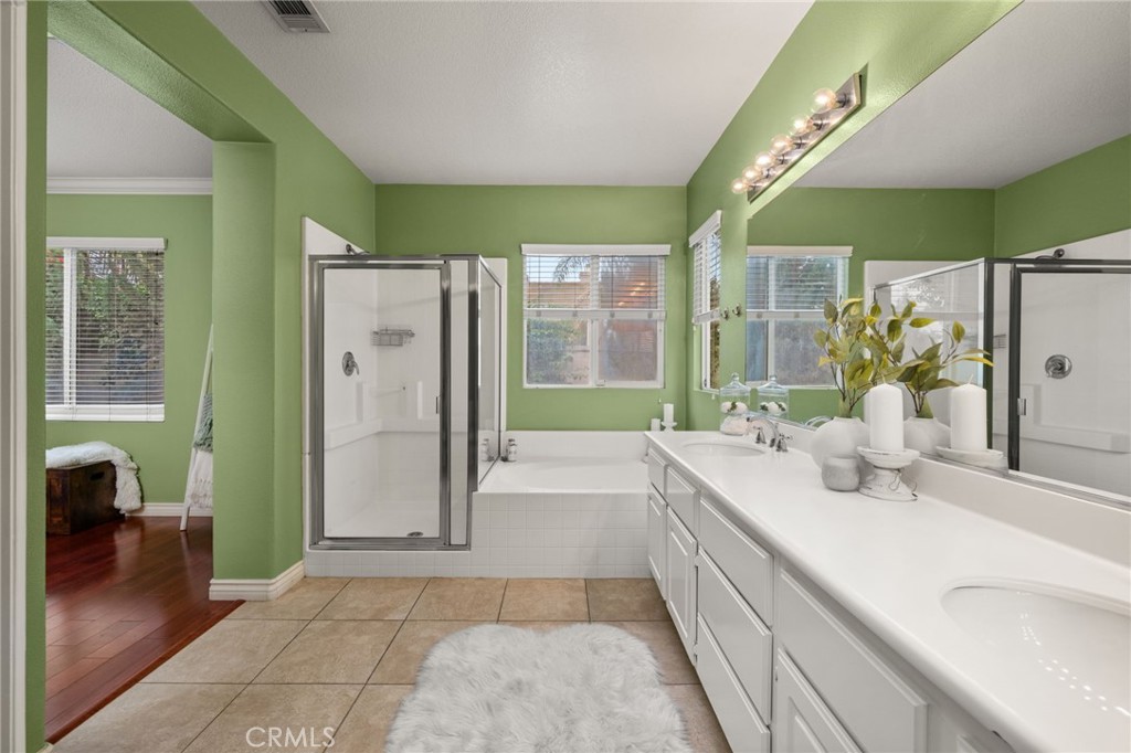 5780 Redhaven Street