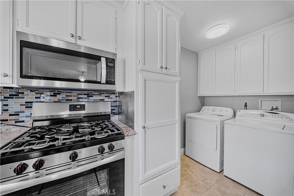 8249 Haseltine Green