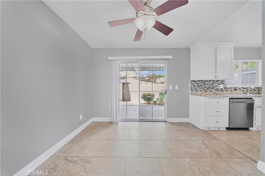 8249 Haseltine Green