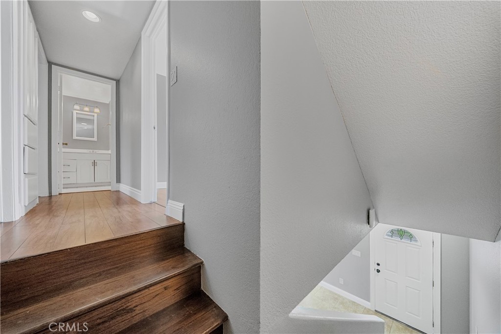 8249 Haseltine Green