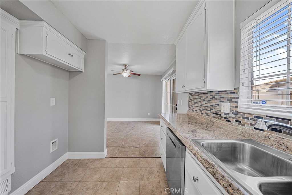 8249 Haseltine Green