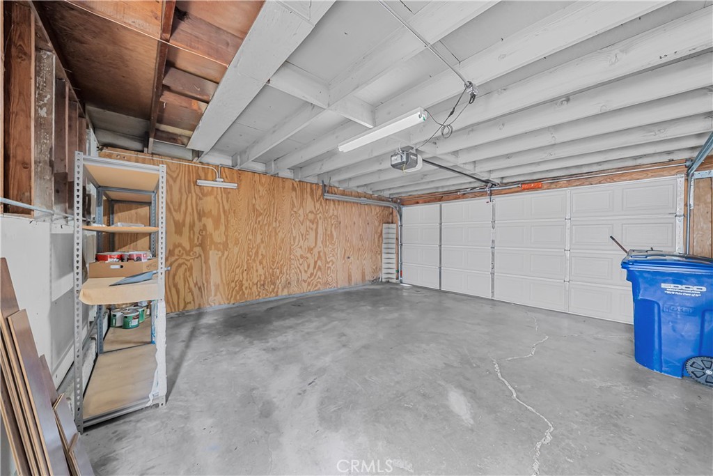 8249 Haseltine Green