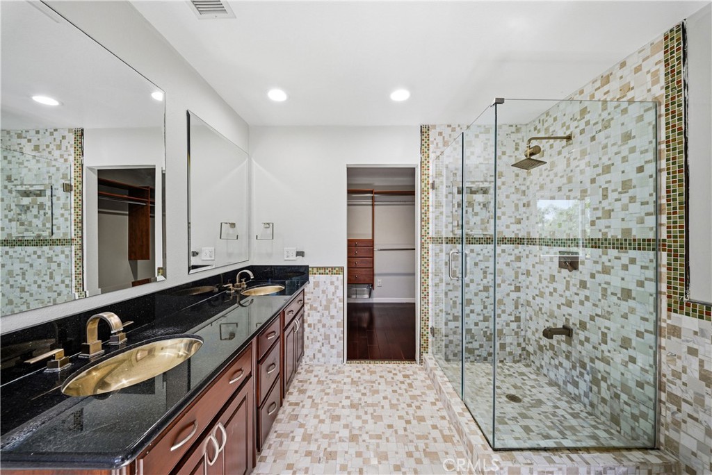 4900 Lincolnshire Avenue