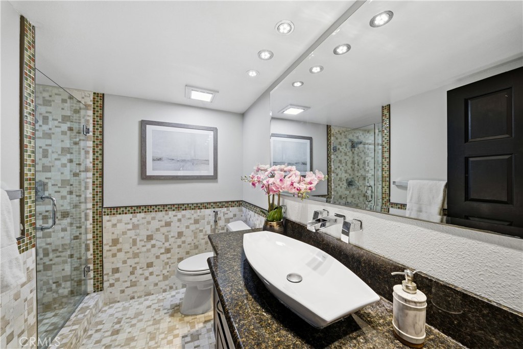 4900 Lincolnshire Avenue