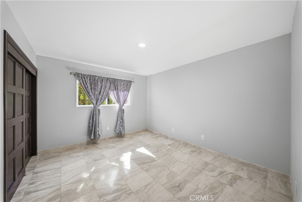 4900 Lincolnshire Avenue