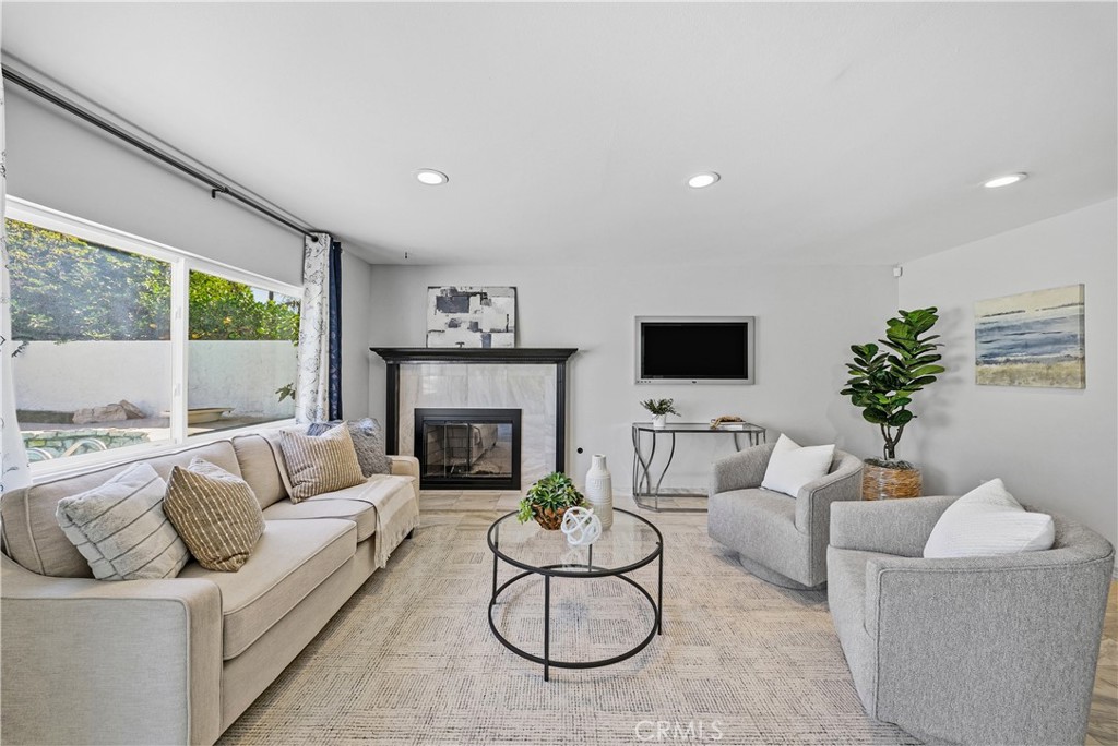 4900 Lincolnshire Avenue