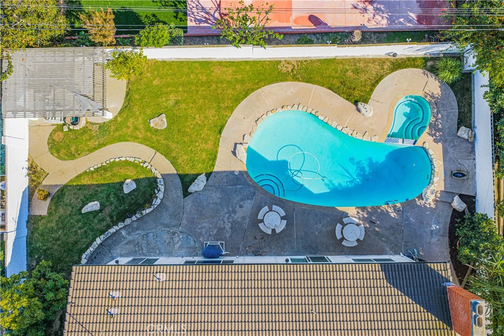 4900 Lincolnshire Avenue