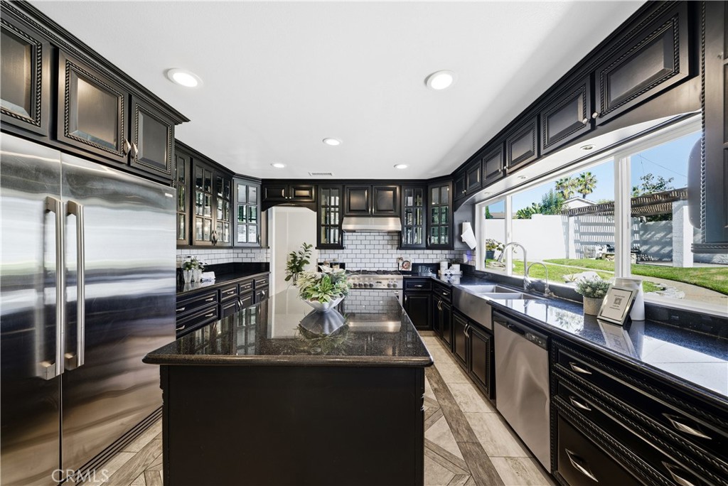 4900 Lincolnshire Avenue