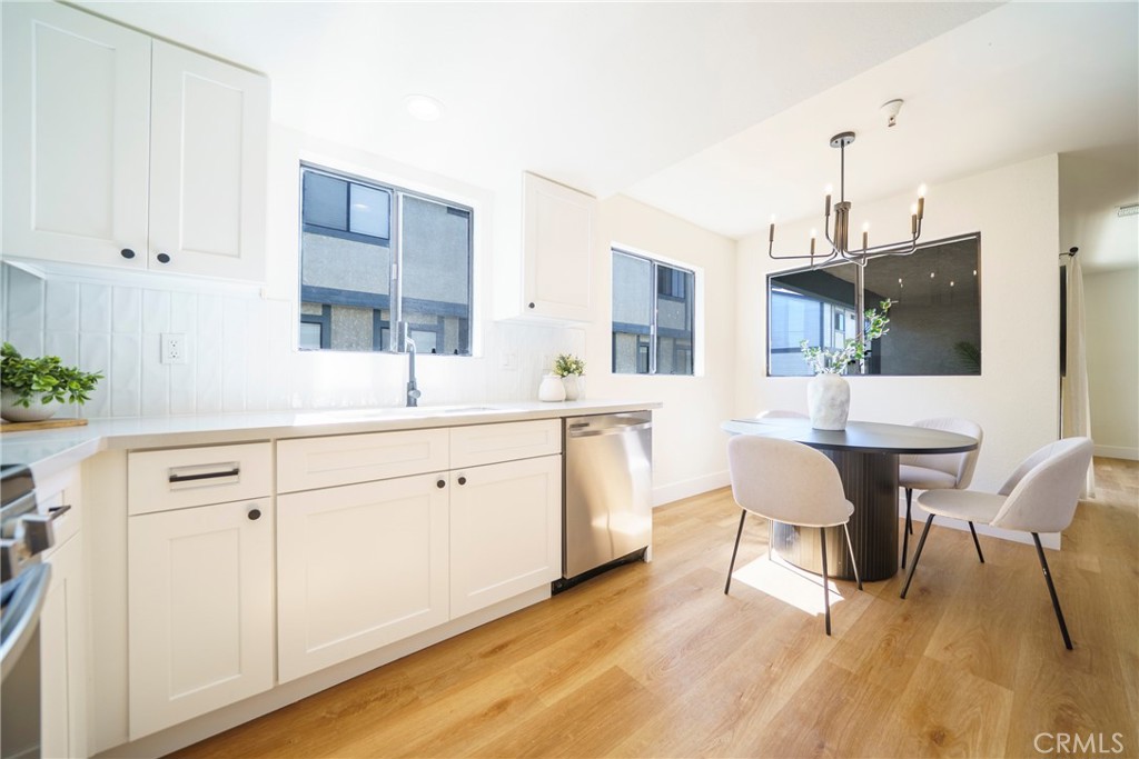 14927 Condon Avenue 7