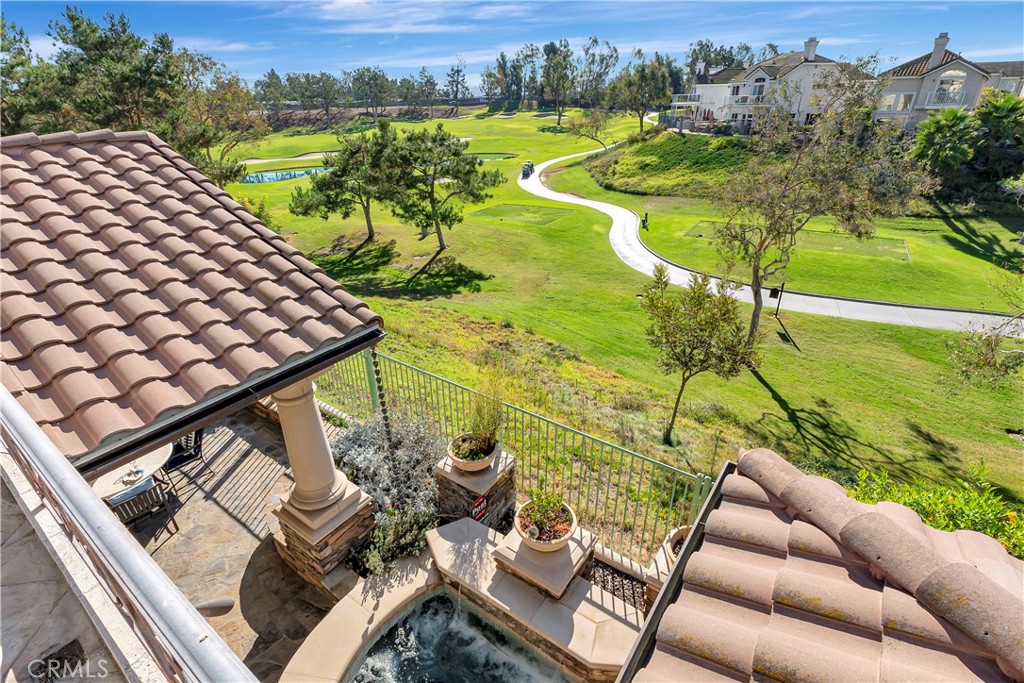 1142 Soto Place