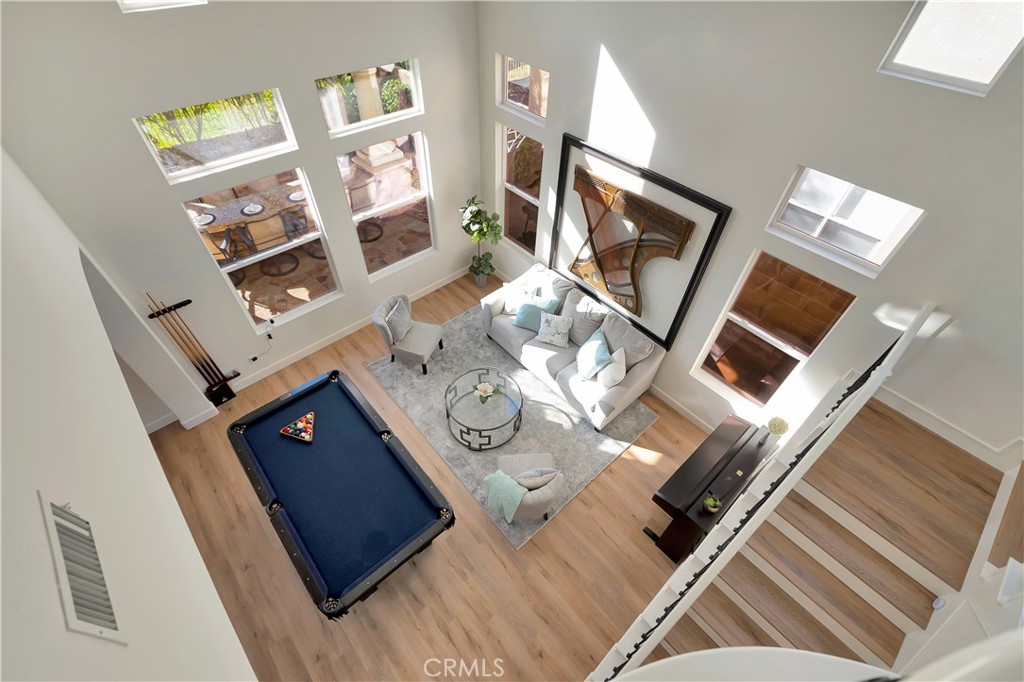 1142 Soto Place
