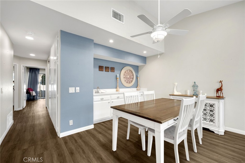 15919 Alta Vista 702B