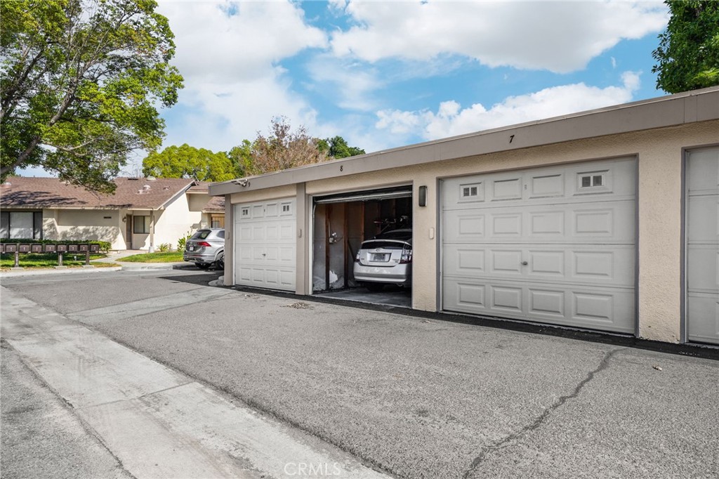 15919 Alta Vista 702B