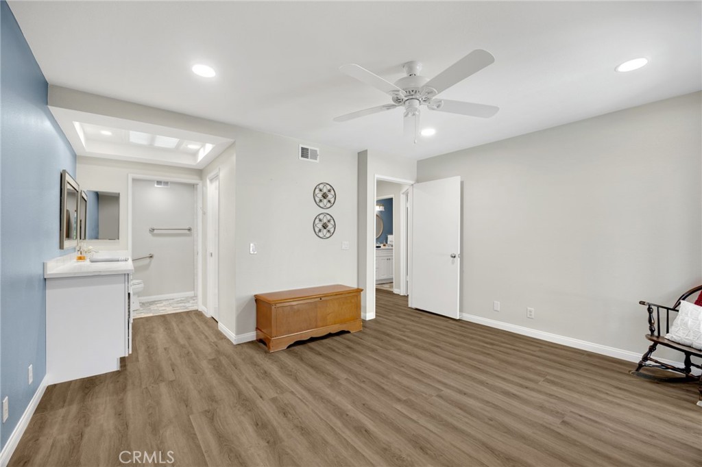 15919 Alta Vista 702B