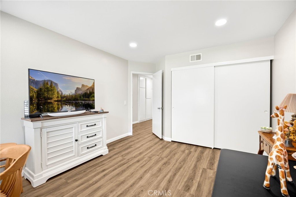 15919 Alta Vista 702B