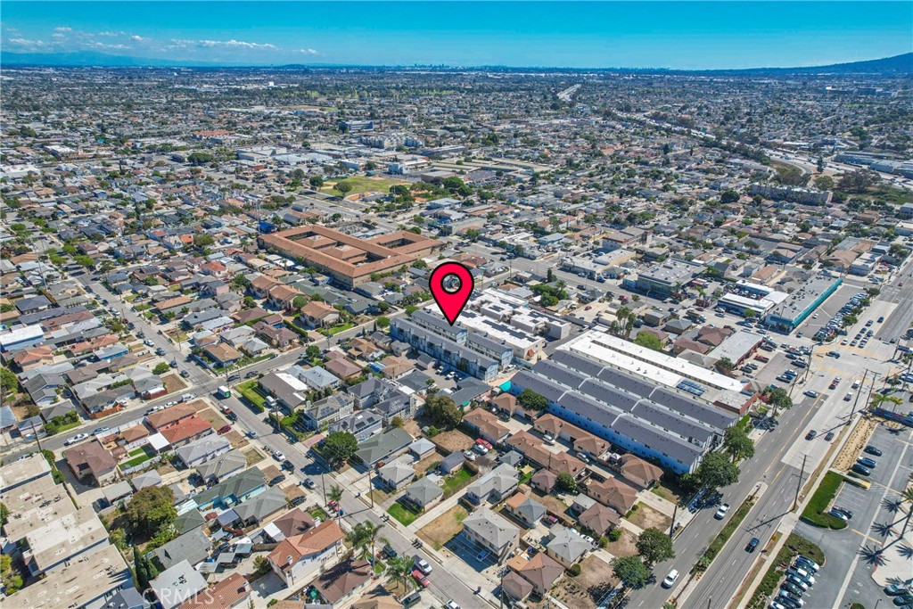 14927 Condon Avenue 7