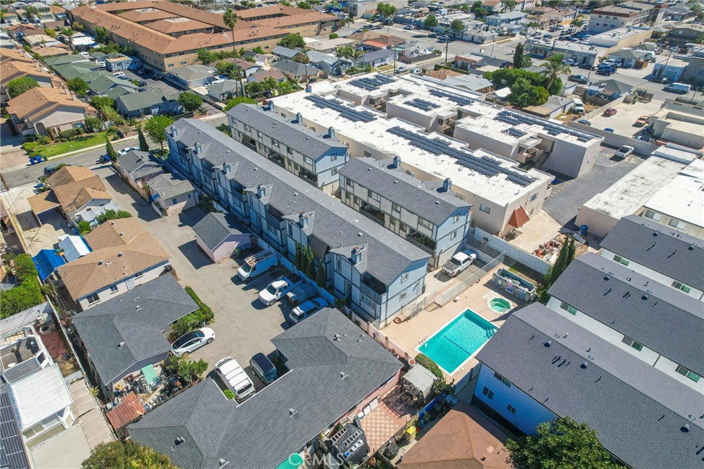 14927 Condon Avenue 7