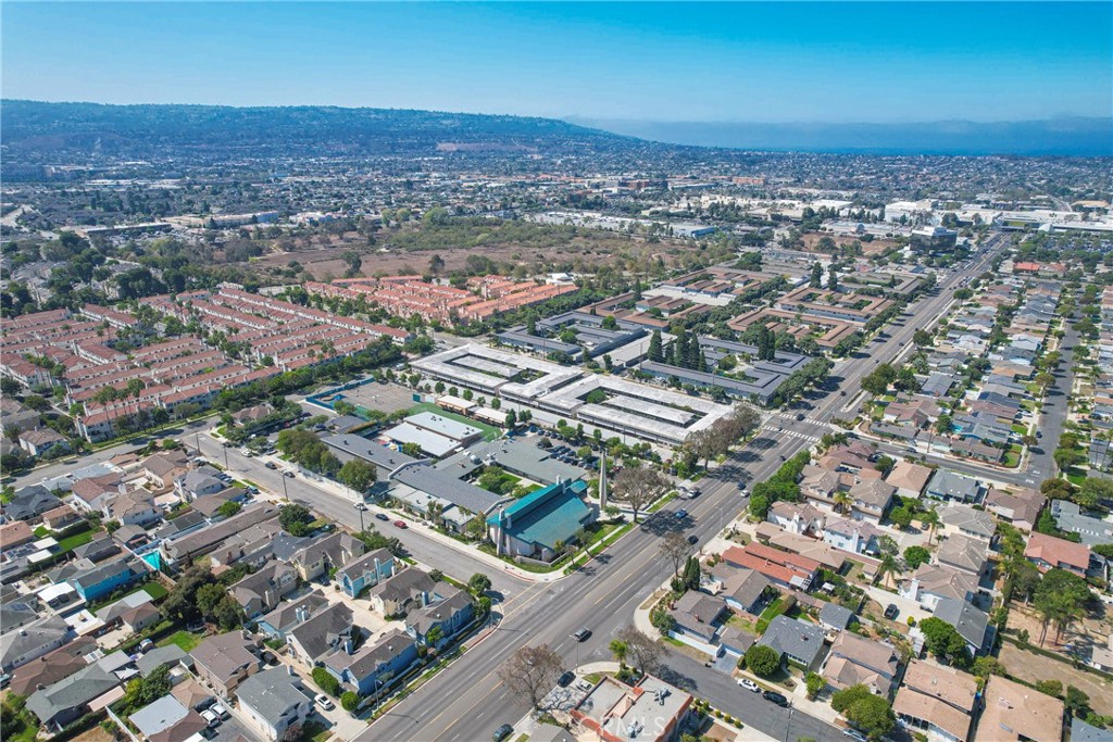 2940 W Carson Street 122