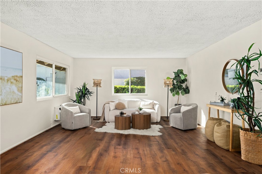 410 N Clark Street H