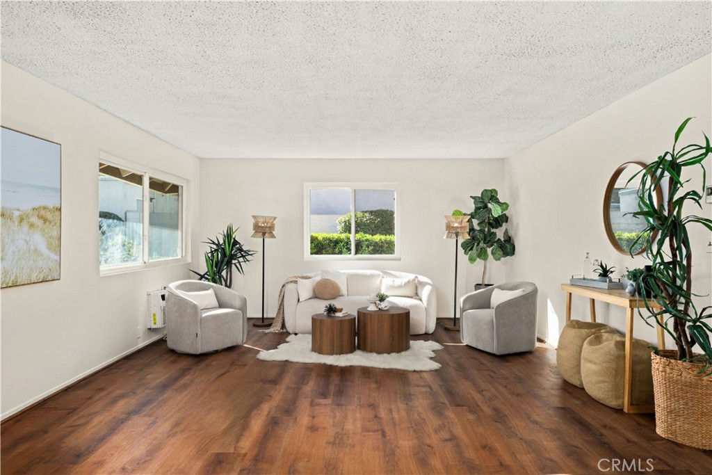 410 N Clark Street H