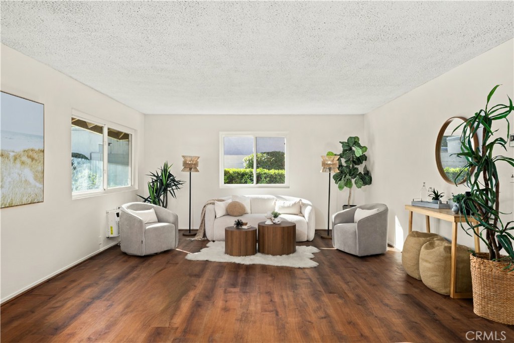 410 N Clark Street H